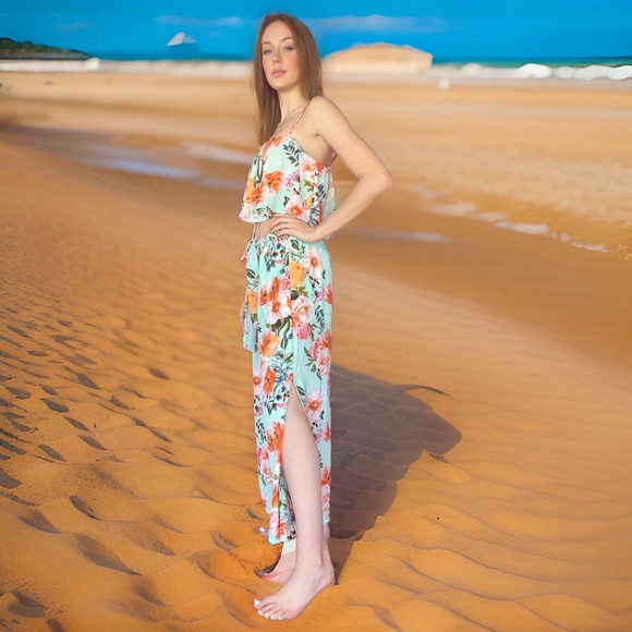 NEW Two piece outfit floral print pants flared top summer outfit - Picture 3 of 4